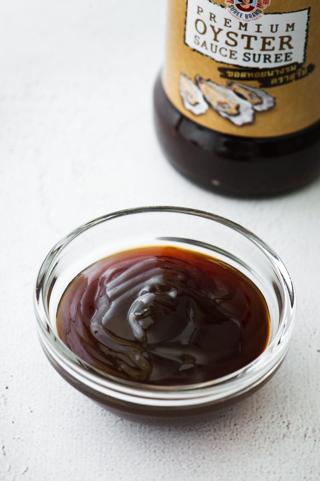 Hoisin Sauce vs Oyster Sauce What's so different? NonGuilty Pleasures
