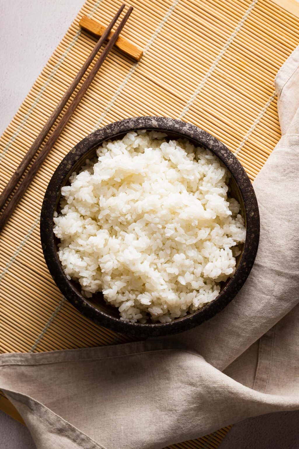 How to Cook Sushi Rice (Easy Stovetop Recipe) NonGuilty Pleasures