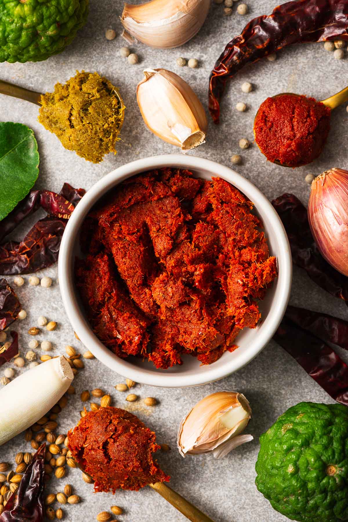 The Best Thai Red Curry Paste Substitutes (+ What To Avoid)